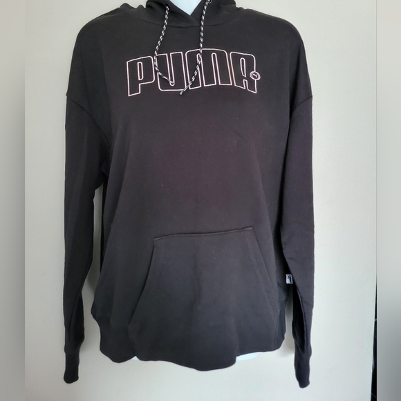 NEW  PUMA Black Hoodie Women, Size Small - Picture 1 of 4